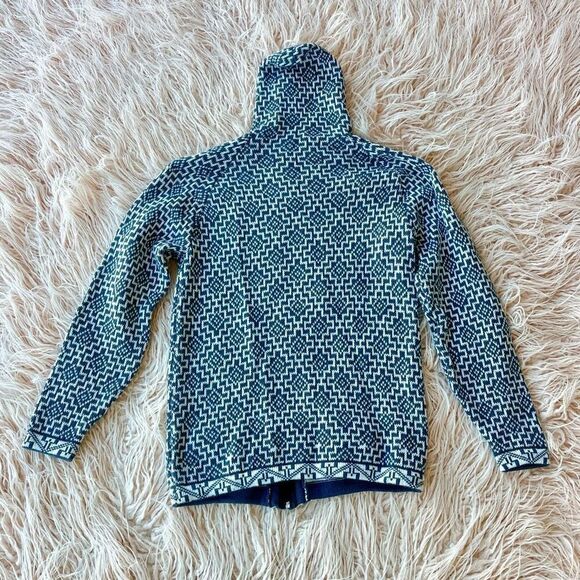Men's Blue Geometric Zip-Up Sweater - Picture 3 of 3